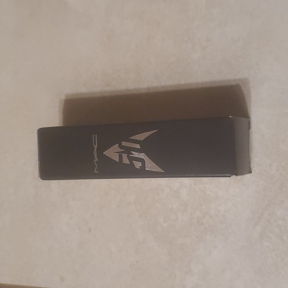 MAC Startrek Collection Frost Lipstick New